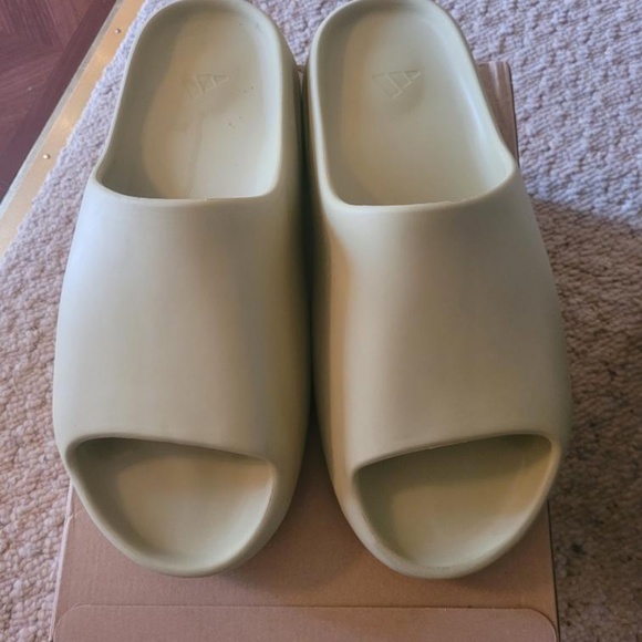Yeezy Slides